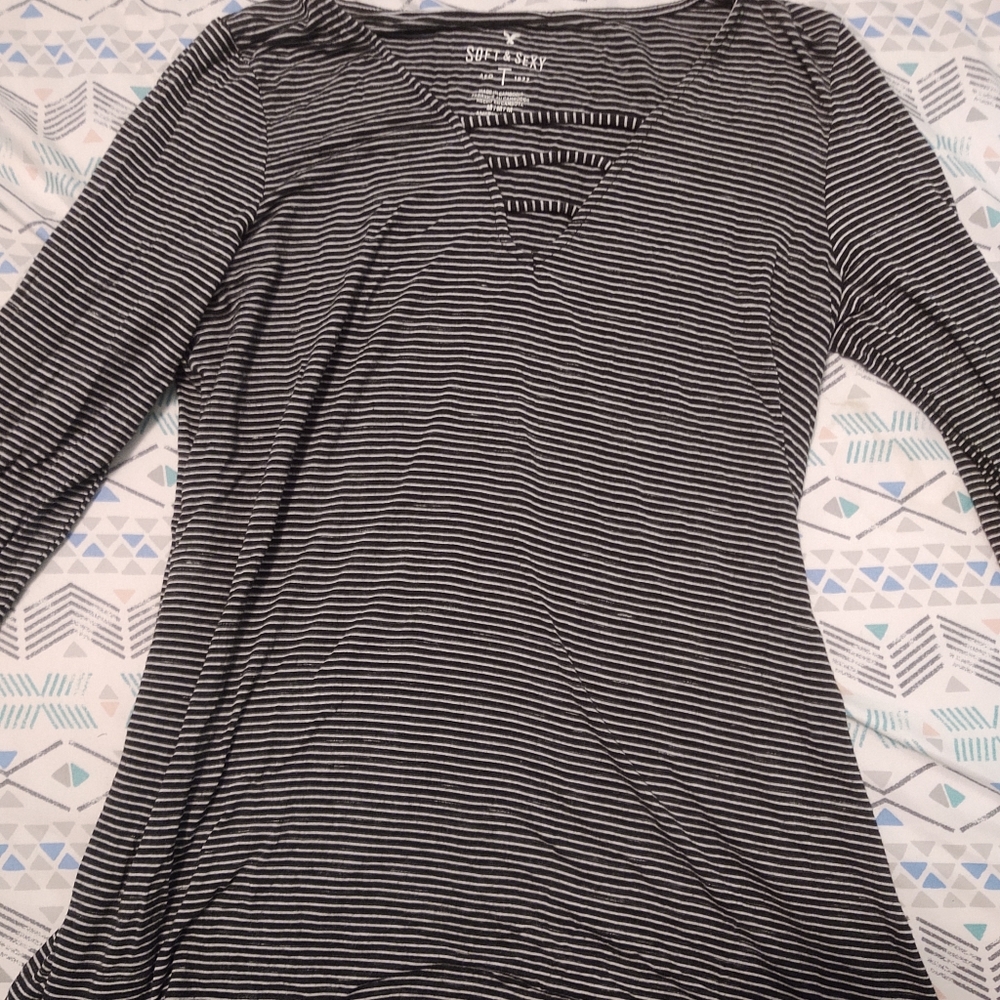Long sleeve tee